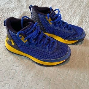 Boys Under Armour basketball shoes
